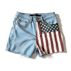 Harper Light Blue Jean Shorts with American Flag Design size 26